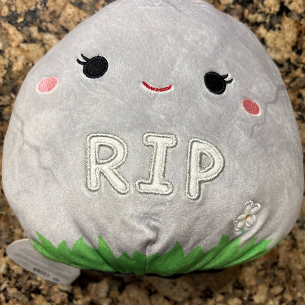 Squishmallows 8” Flipamallows Alva & Felice Tombstone